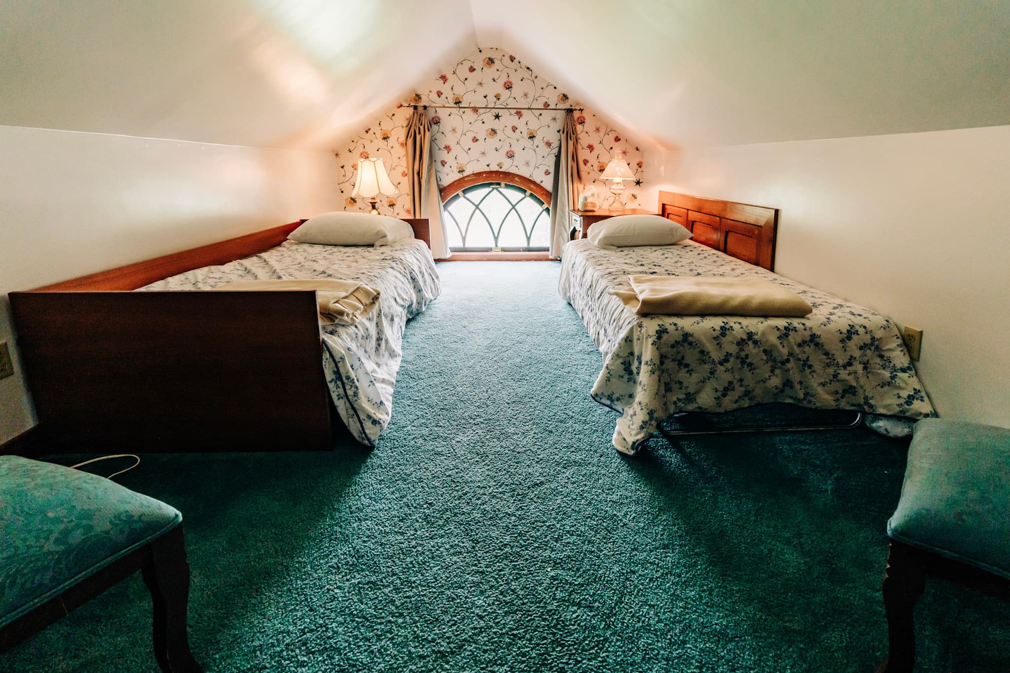 The Loft #9 Upper level Trundle Beds